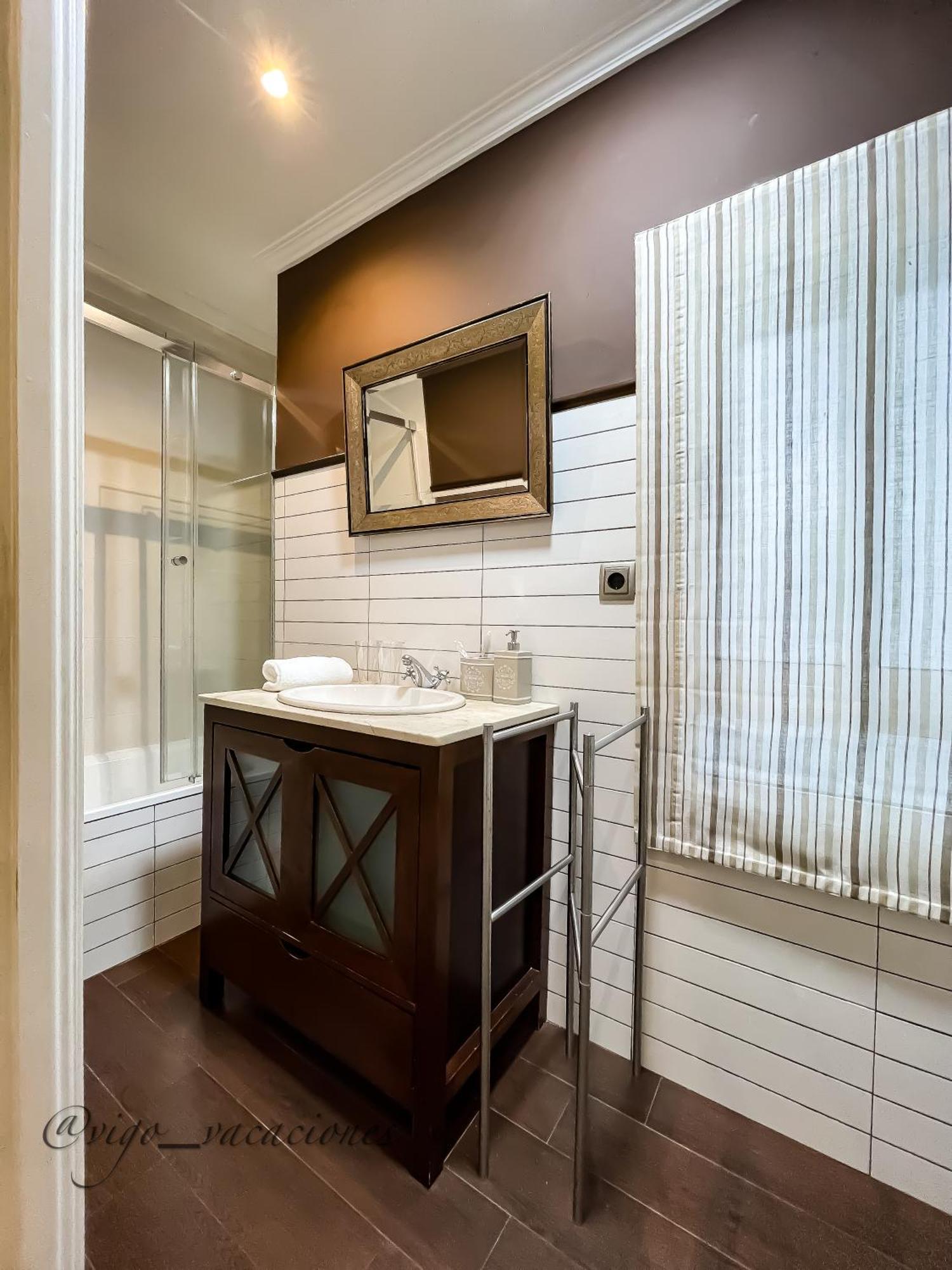 Acogedor Piso Familiar Travesia Apartment Vigo Ngoại thất bức ảnh