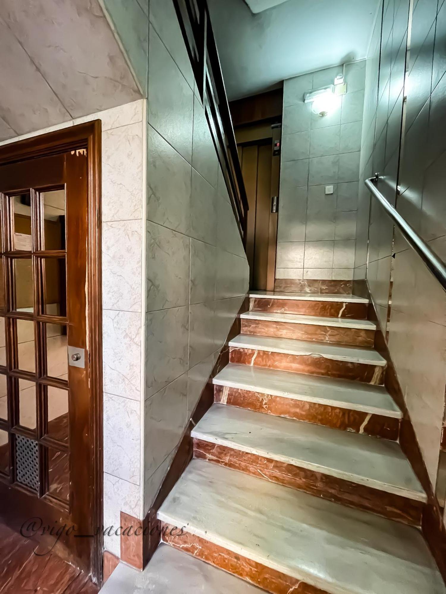 Acogedor Piso Familiar Travesia Apartment Vigo Ngoại thất bức ảnh