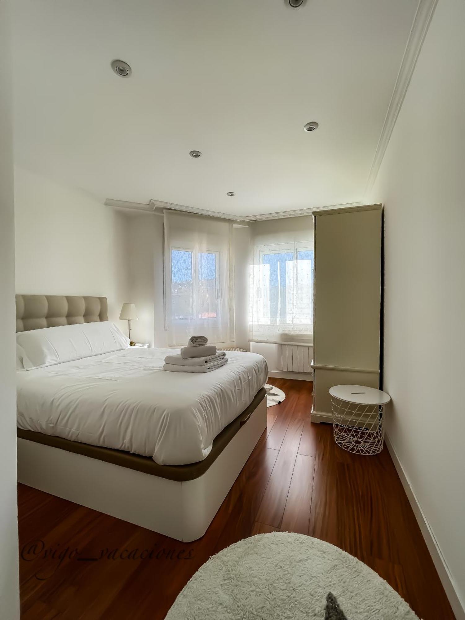 Acogedor Piso Familiar Travesia Apartment Vigo Ngoại thất bức ảnh